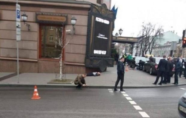 В результаті стрілянини біля "Прем'єр-палацу" загинув Д.Вороненков. Фото: Твіттер.