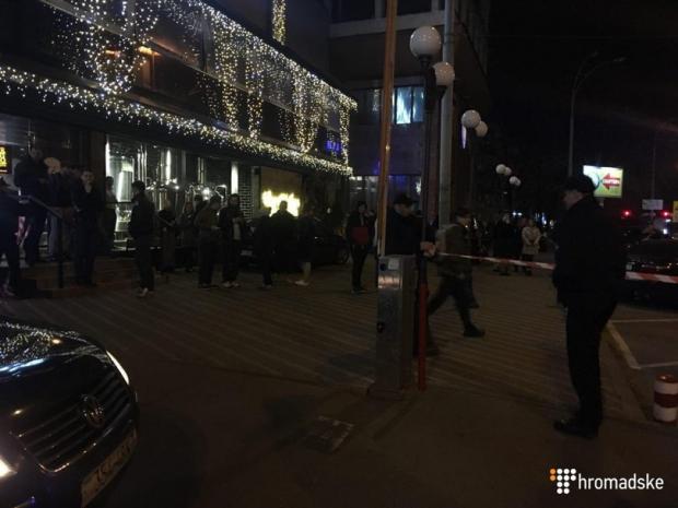 На місці інциденту у Києві. Фото: Громадське.