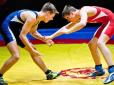 Скрепно: Російський борець покусав суперника на міжнародному турнірі (відео)