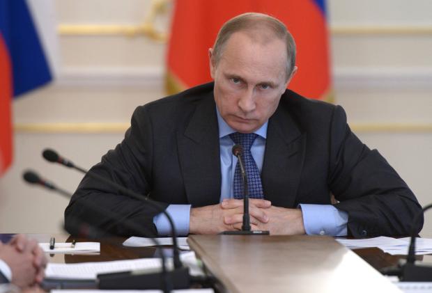 Путін реінкарнує установку "Вороги, кругом вороги". Фото: ПолитРоссия.