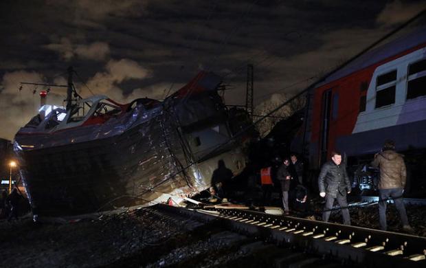 У Москві зіткнулися потяг і електричка. Фото:http://nv.ua/