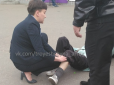 Стрімко здавали задом, не помітили: З’явився запис, як сестри Савченко збили жінку (відео 16+)