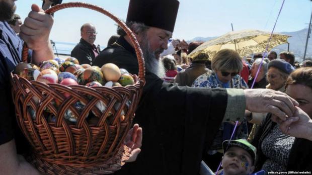В Ялті святкували Пасху. Фото: ru.krymr.com.