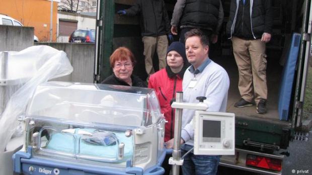 Раїса Штайнік збирає у Тюрингії медичне обладнання для лікарень Донбасу. Фото:http://www.dw.com/uk/