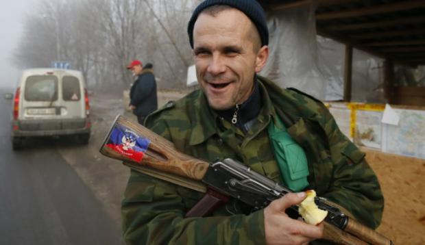 Бойовик "ДНР". Фото: np.org.ua