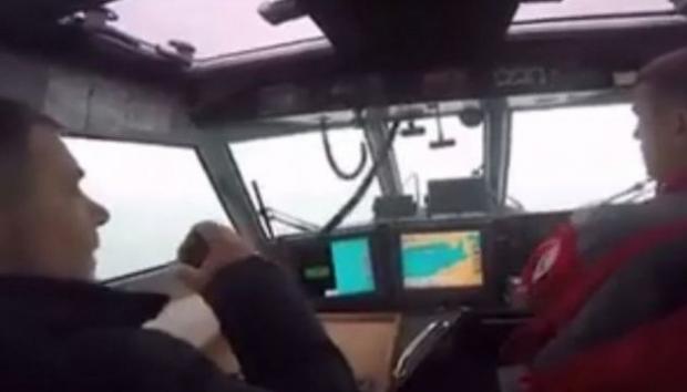 Російський корабель у Чорному морі намагався захопити український рятувальний катер. Фото:Укрінформ