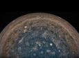 Новини з Юпітера - гігантські циклони та божевільне магнітне поле