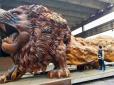 Небачених розмірів скульптура з дерева вже доступна для огляду в Китаї (фото)