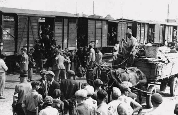 Депортація кримських татар. 1944 рік. Фото: Останній Бастіон.