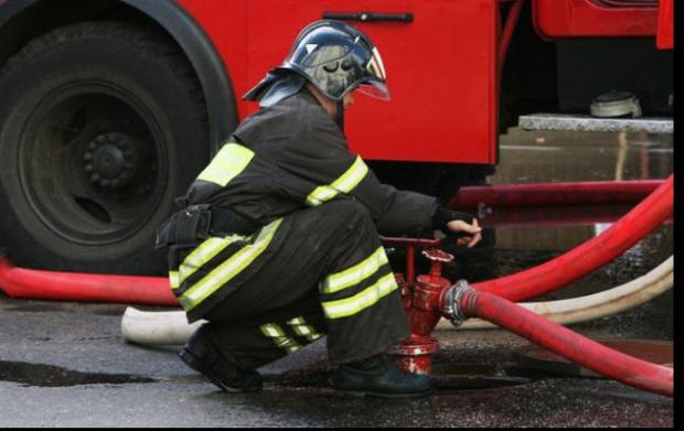 Пожежник за роботою. Фото: РБК.