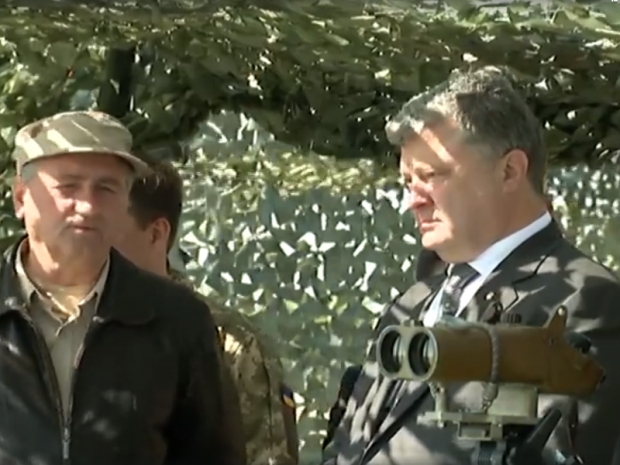 Порошенко взяв участь у випробуваннях новітньої української ракети. Фото:скрін відео