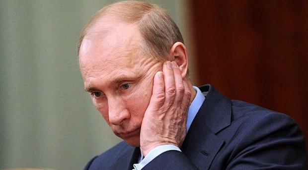 Путіну треба думати, як вийти з Криму і Донбасу. Фото: headnews.net.