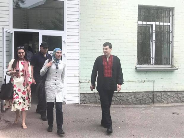 Адама Осмаєва виписали з лікарні. Фото: соцмережі.