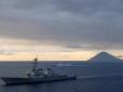 У Японському морі стався інцидент з есмінцем ВМС США: Серед поранених і командир корабля