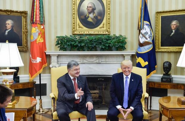 Петро Порошенко і Дональд Трамп в Овальному кабінеті. Фото:Еспресо.TV