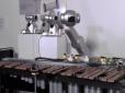 Американські конструктори створили робота музиканта та композитора одночасно (видео)