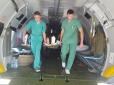 У військовий госпіталь Одеси доставили літаком 22 поранених бійців АТО - волонтер (фото)