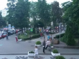 Майже серед білого дня: У центрі Києва зарізали чоловіка (фото 16+)