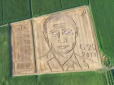 Это любофф: Італійський фермер на власному полі створив величезний портрет Путіна (відео)