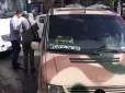 Авто на польських номерах у Києві намагалося втекти від правоохоронців людним тротуаром (відео)