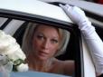 У мережі обговорюють пікантні знімки з весілля Маші Лаврової (фото)