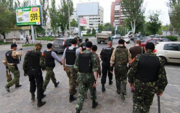 Бойовики в окупованому Донецьку. Фото: соцмережі.
