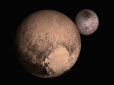 Опубліковані вражаючі відео прольоту над Плутоном та Хароном