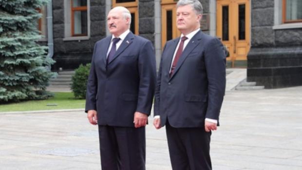 Олександр Лукашенко та Петро Порошенко у Києві. Фото: РБК.