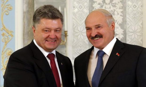 П.Порошенко і О.Лукашенко. Фото: Корреспондент.