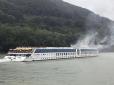 В Австрії на Дунаї сталася пожежа на пасажирському судні, є постраждалі (фото)