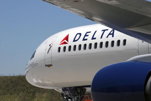 В Delta Air Lines розповіли подробиці інциденту з росіянином. Фото: ВВС.