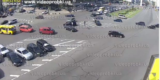 На місці ДТП у Києві. Фото: скріншот з відео.