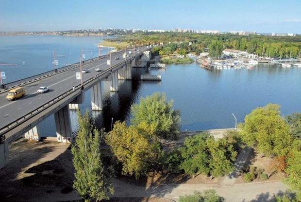 У Миколаєві заборонили купатися в усіх водоймах. Фото: ua-travel.info.