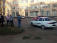 Сварка скінчилася трагічно: У Миколаєві водій влаштував стрілянину на дорозі, постраждала людина