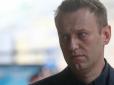 У Москві поліція затримала Навального у під'їзді його будинку (відео)