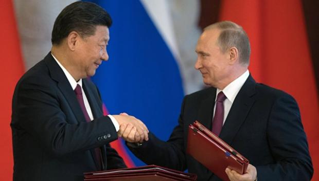 Сі Цзіньпін натякнув вже росіянам, хто сильніший та важливіший. Ілюстрація: РІА "Новости".
