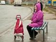 Хіти тижня. Журналістське розслідування: Куди їздять вранці київські бабусі