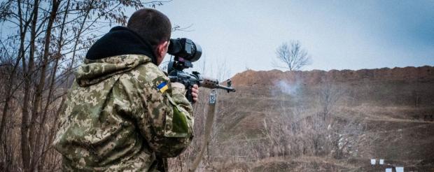 На Донбасі не вщухають обстріли. Ілюстрація: ТСН.