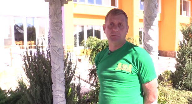 Зубков скаржиться на російські закони. Фото: скріншот з відео.