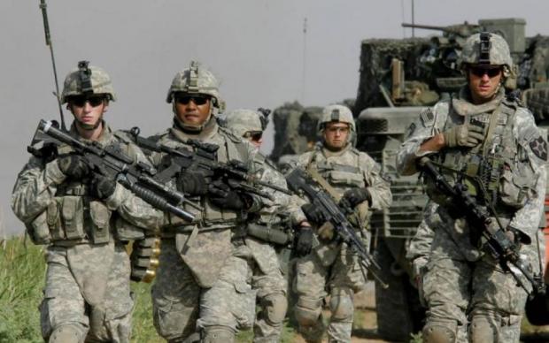 Солдати НАТО стануть неведимками? Ілюстрація: РБК.