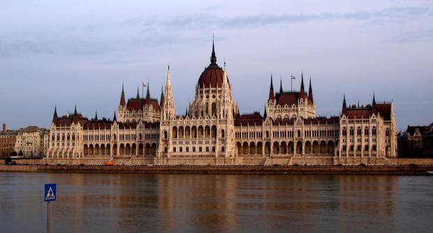 Угорські можновладці - не менші корупціонери, ніж українські? Ілюстрація: Вікіпедія.