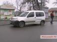 У Миколаєві п'яний таксист влаштував жорстку ДТП (фото, відео)