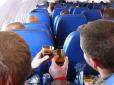 Кримчанка влаштувала п'яний дебош у літаку після відвідин Москви