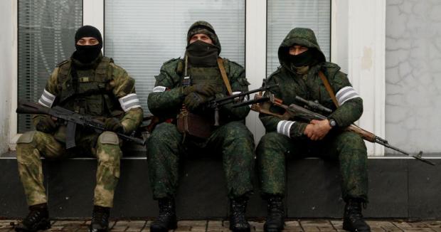 Бойовики "ДНР" у окупованому Донецьку. Фото: соцмережі.
