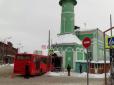 У Росії автобус протаранив вхід до мечеті