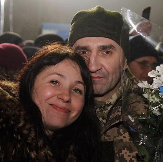 Микола Герасименко з дружиною після звільнення. Фото:Facebook
