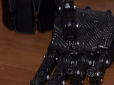 У Сумах винахідники сконструювали на 3D-принтері біонічний протез руки (відео)