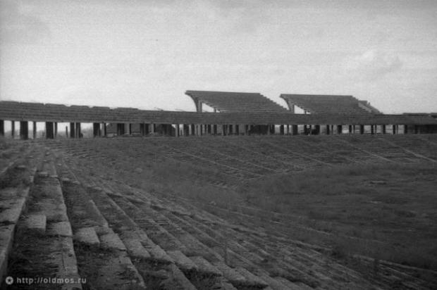Стадіон імені Сталіна так і не був добудований. Фото:60-х років ХХ ст. Фото:соцмережі