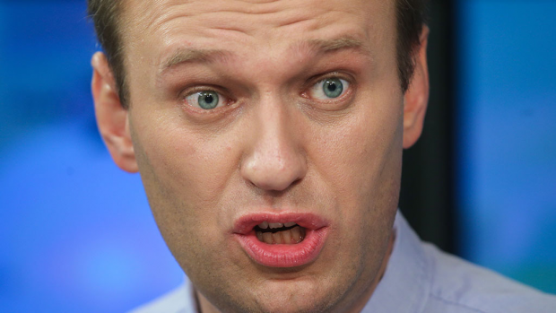 Навальний нагадав росіянам, що їхні гроші вкрали. Ілюстрація: НТВ.