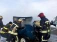 Пасажири згоріли заживо: На Запоріжжі сталася жахлива ДТП (фото)